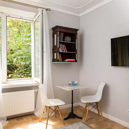Apartment Metro Raclawicka Comfy Studio